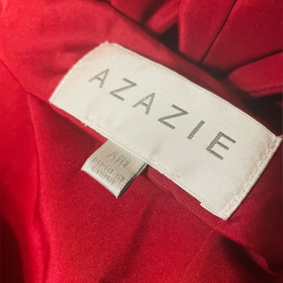 AZAZIE EVALLEEN, A-line pleated chiffon floor-length dress scarlet - Picture 3 of 6